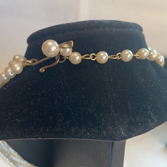 Faux pearl ascot necklace mesh scarf - Picture 4 of 10